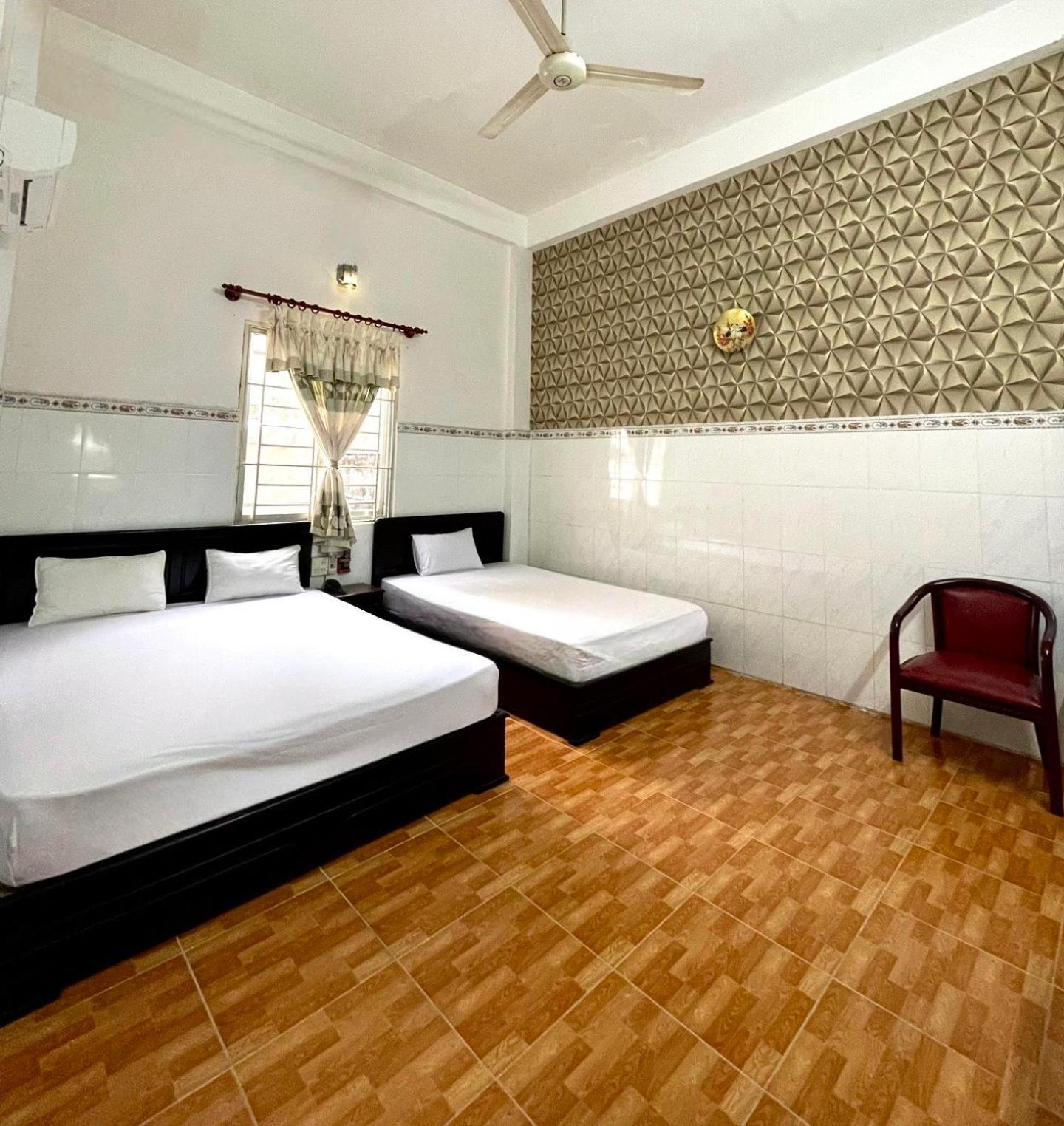 Khach San Nam Do 2 Hotel Can Tho Bagian luar foto