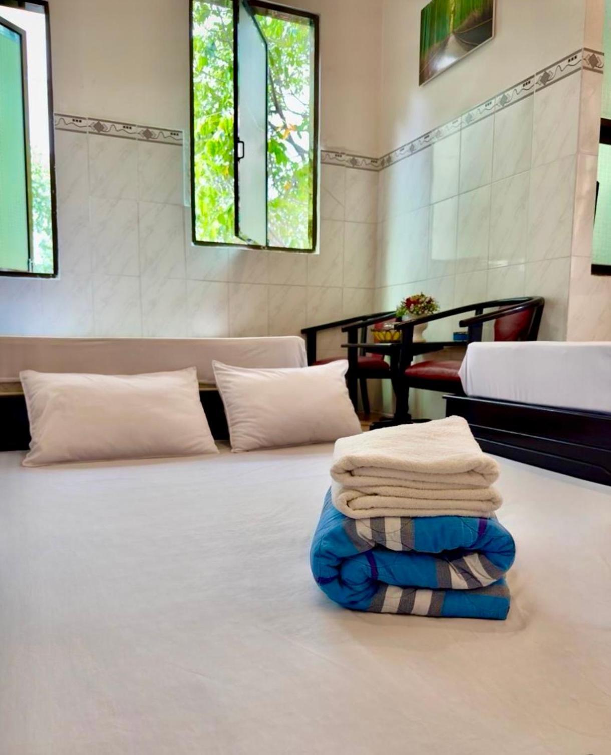 Khach San Nam Do 2 Hotel Can Tho Bagian luar foto