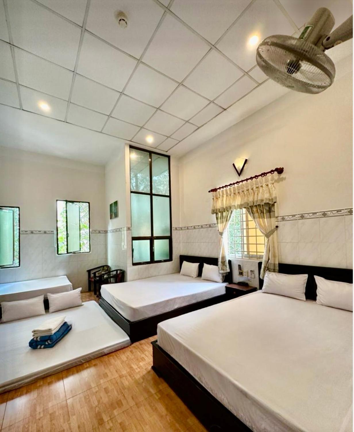 Khach San Nam Do 2 Hotel Can Tho Bagian luar foto