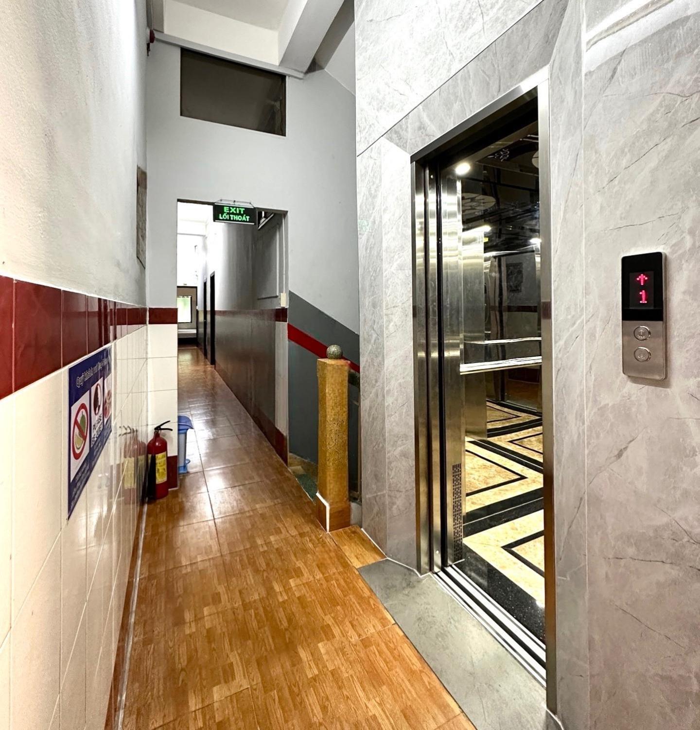 Khach San Nam Do 2 Hotel Can Tho Bagian luar foto