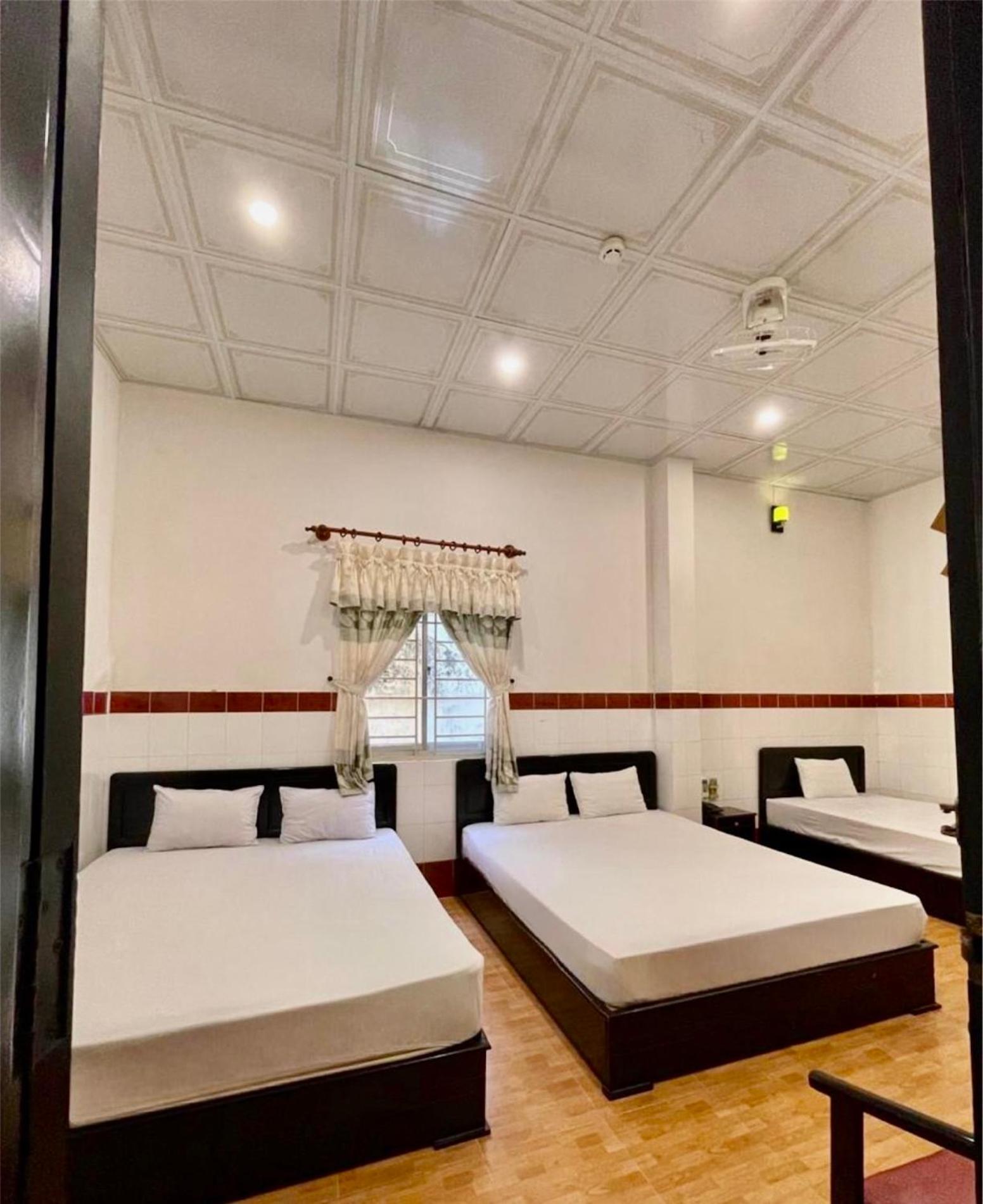 Khach San Nam Do 2 Hotel Can Tho Bagian luar foto