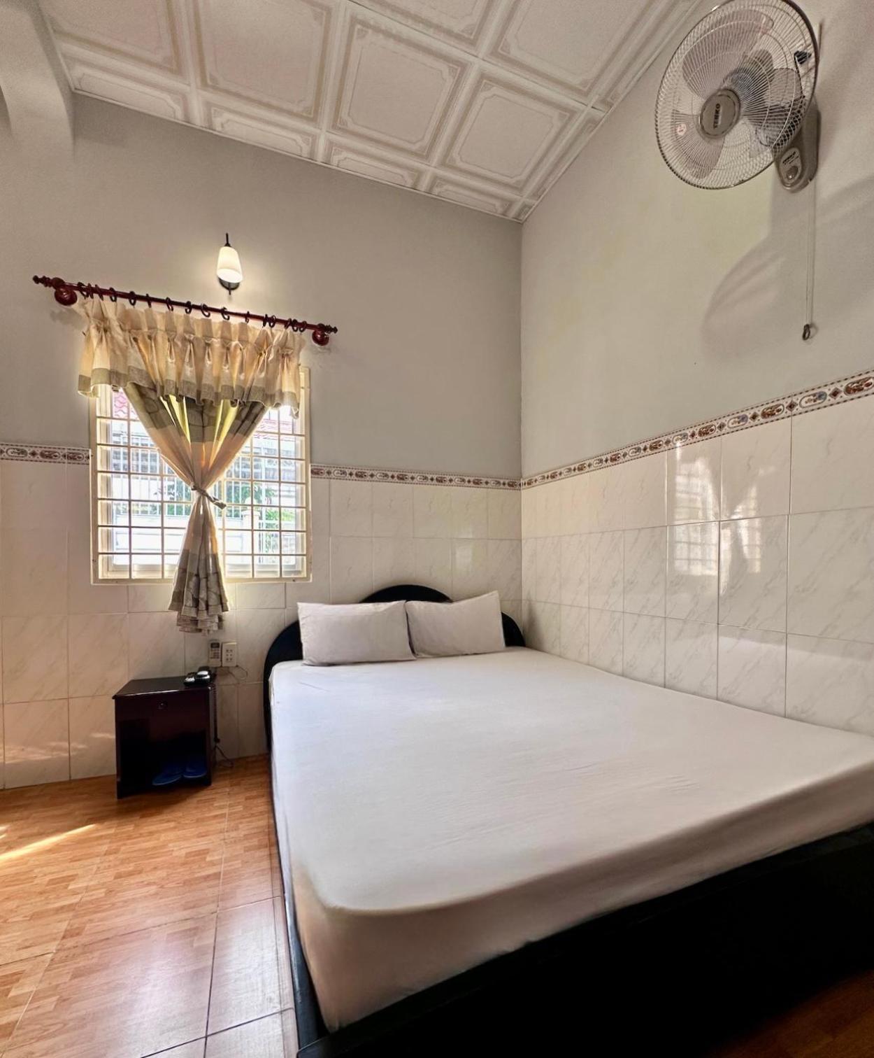 Khach San Nam Do 2 Hotel Can Tho Bagian luar foto